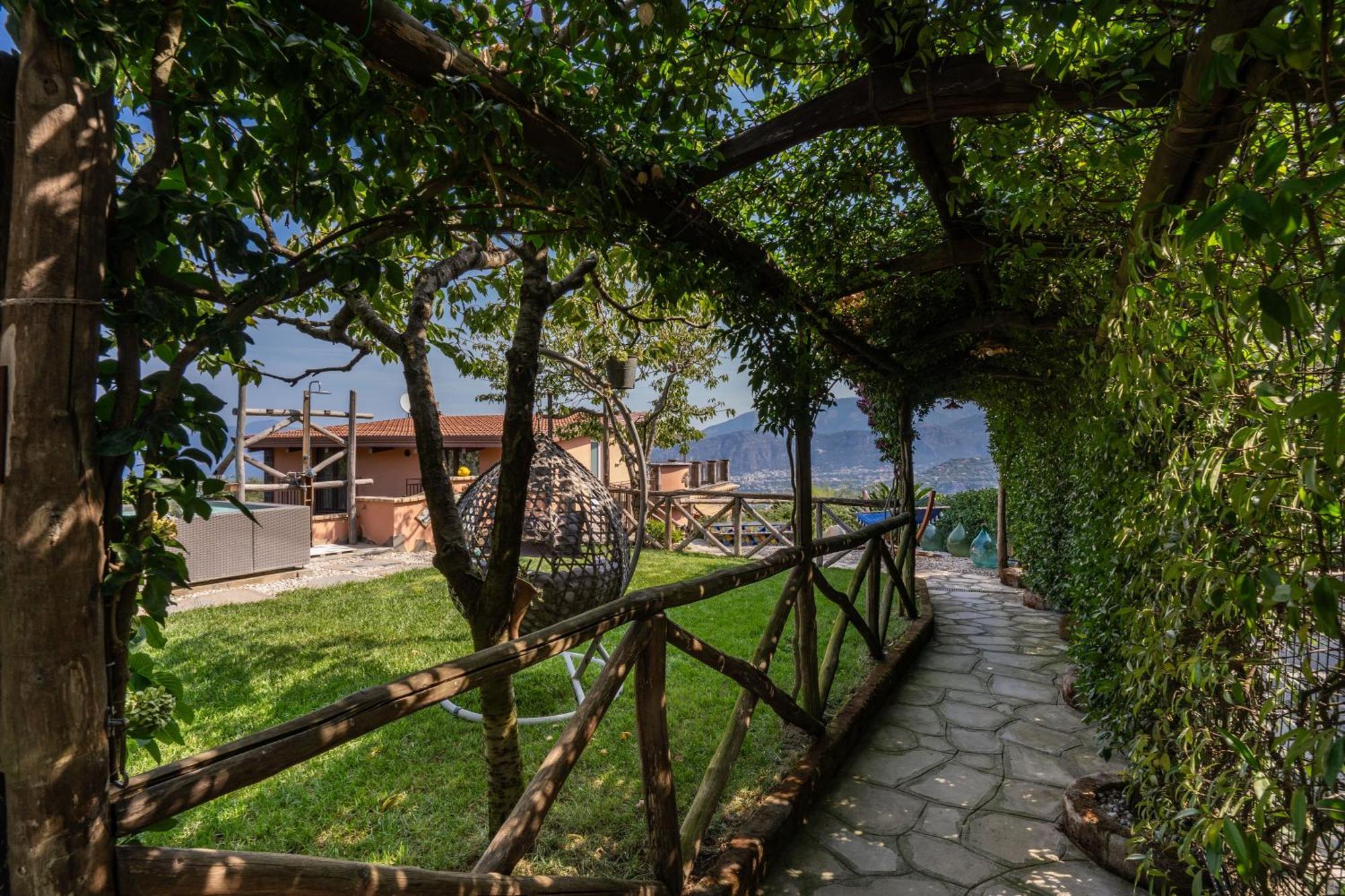 Villa Caruso Private Heated Pool & Sea View Сорренто Экстерьер фото